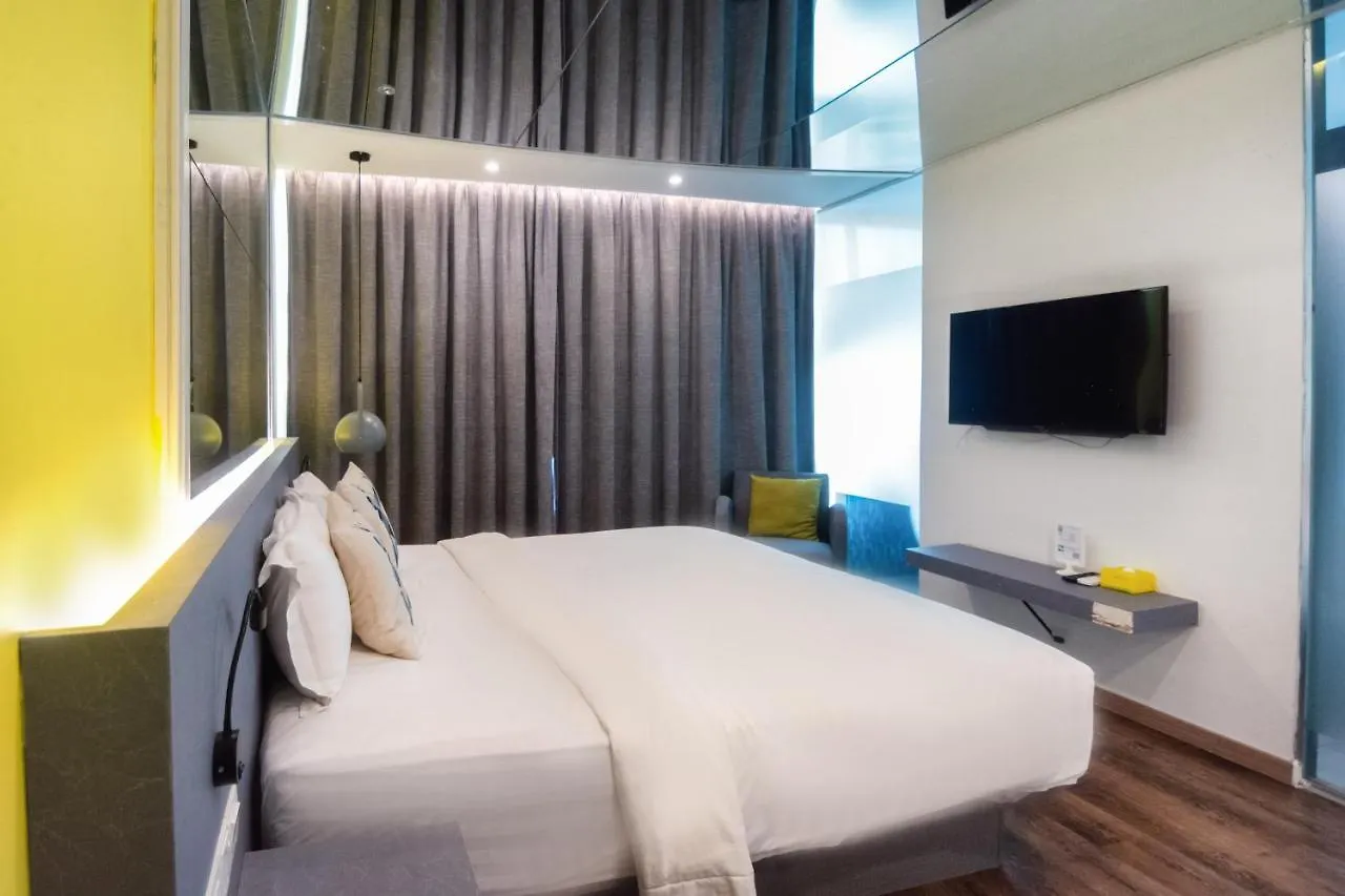 ***  Apple Hotel Times Square George Town Malasia