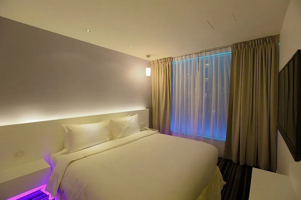 Apple Hotel Times Square George Town